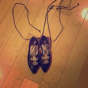 Banana Republic lace up pointy ballet shoe